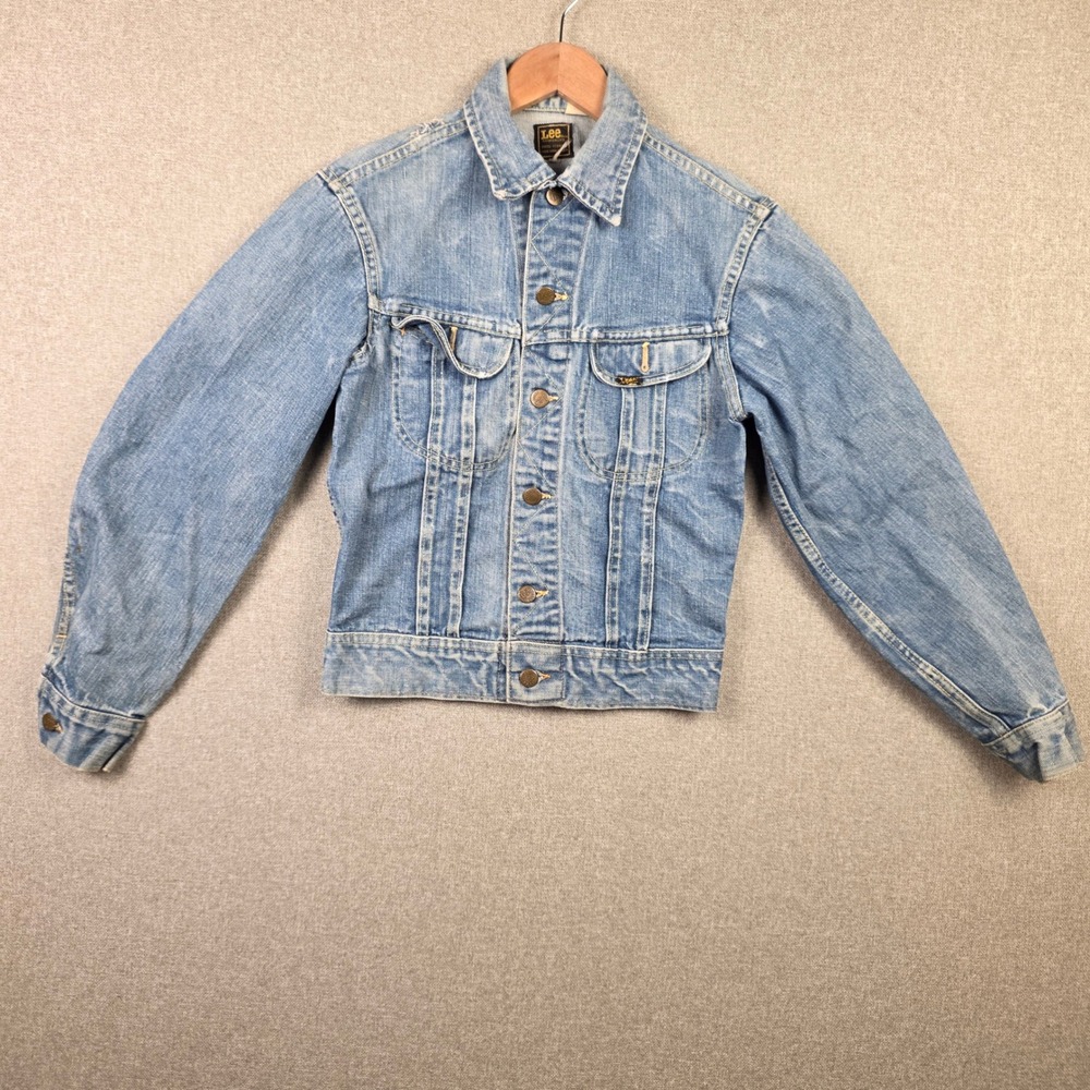 Vintage Lee Sanforized Denim Jacket Light Wash Union Made USA Trucker Small